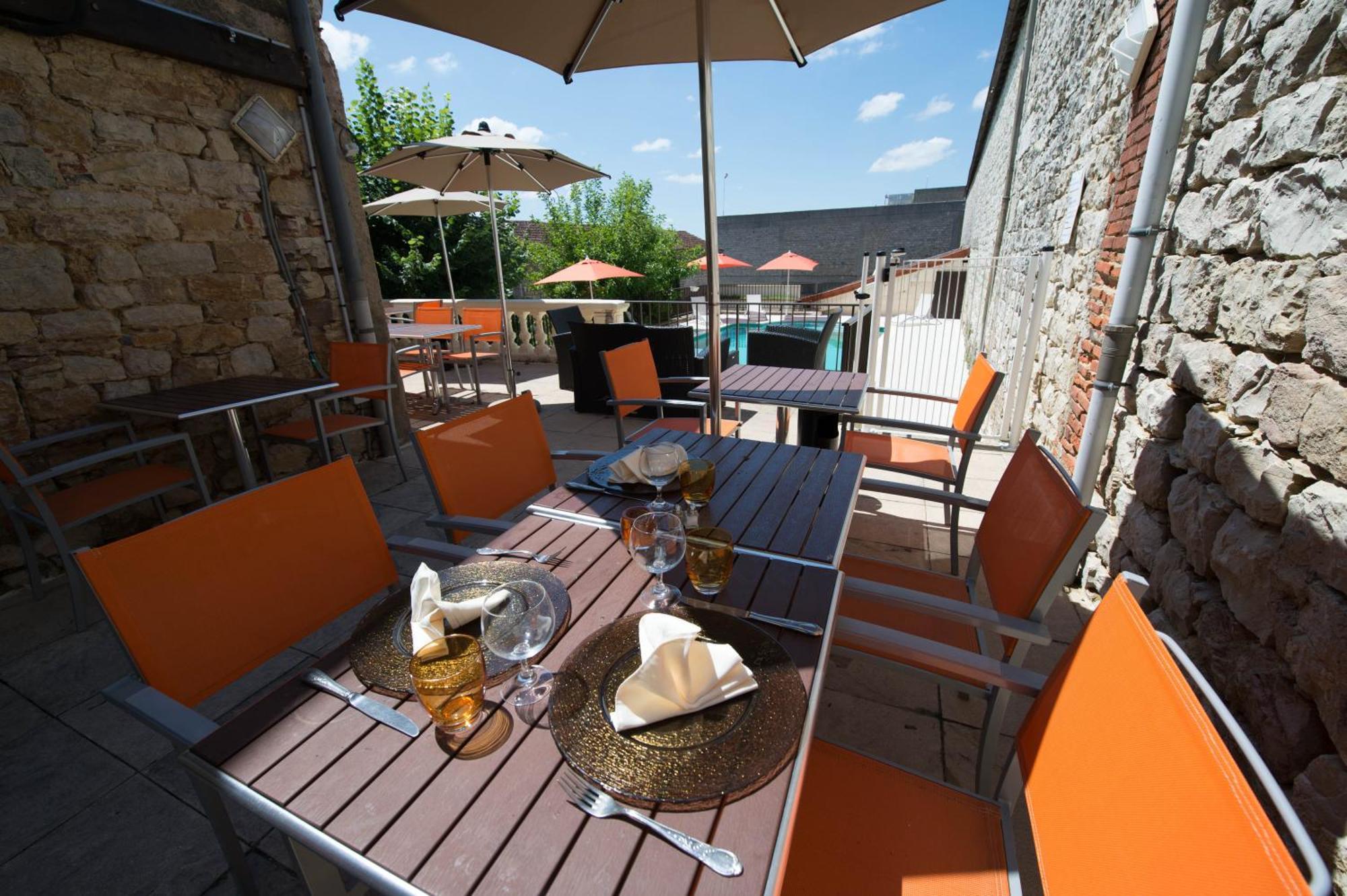 Logis Hotel Restaurant & Pizzeria Vuillot Кюизо Экстерьер фото