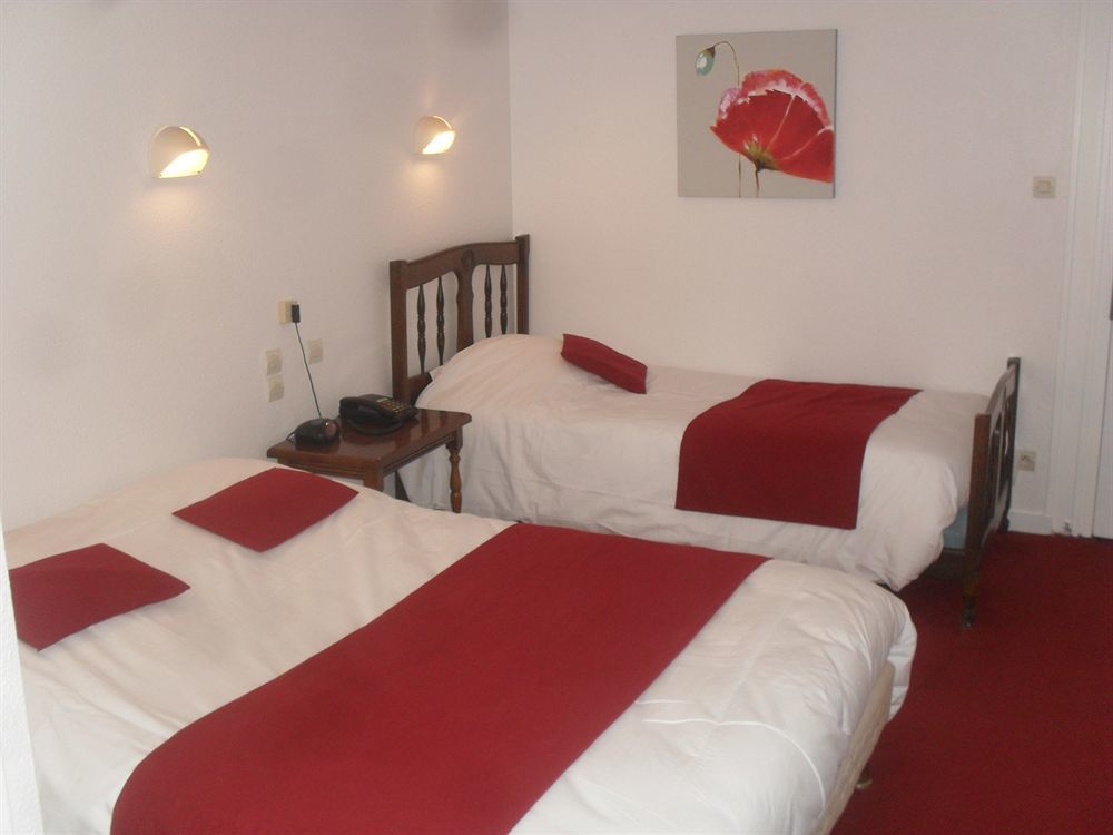 Logis Hotel Restaurant & Pizzeria Vuillot Кюизо Экстерьер фото